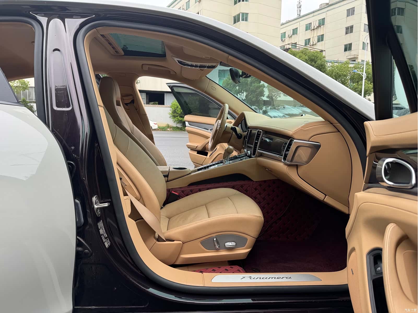Porsche Panamera, 2010 9