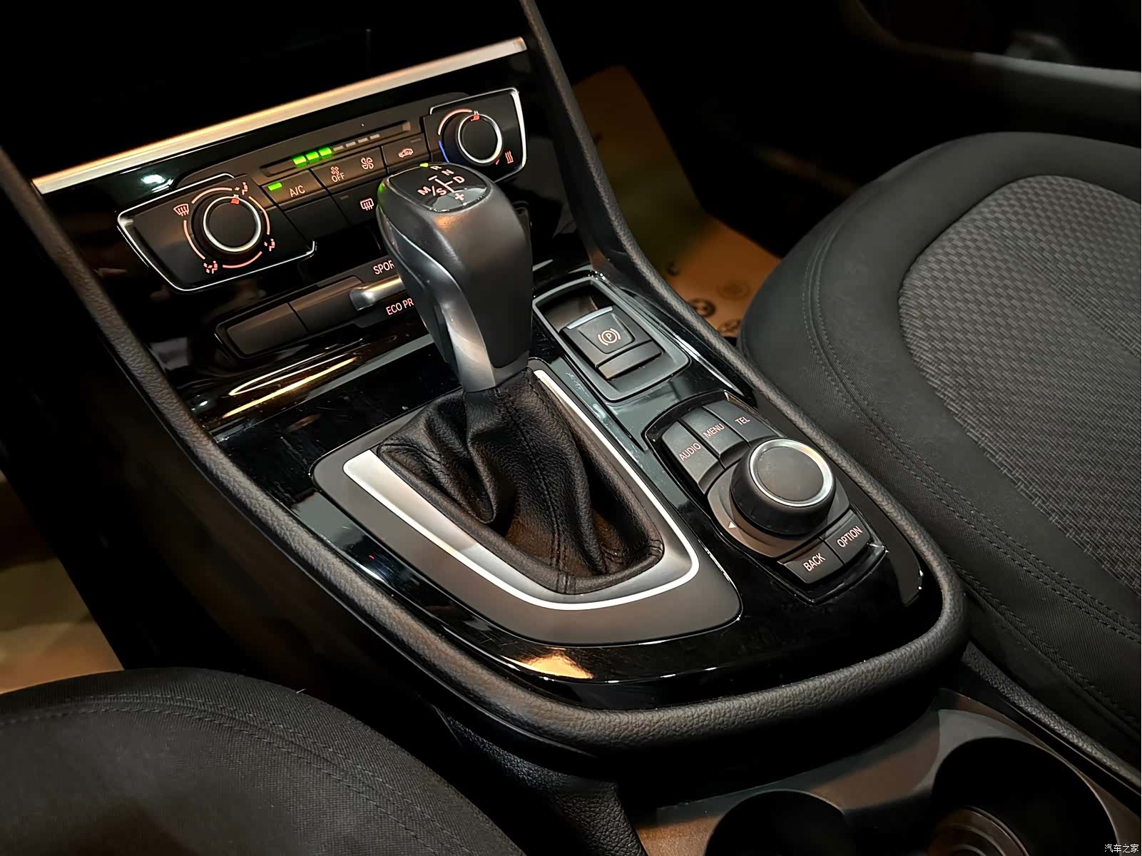 BMW 2 Series, 2017 19