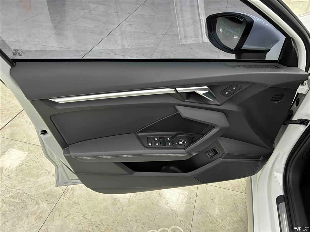 Audi A3, 2023 10
