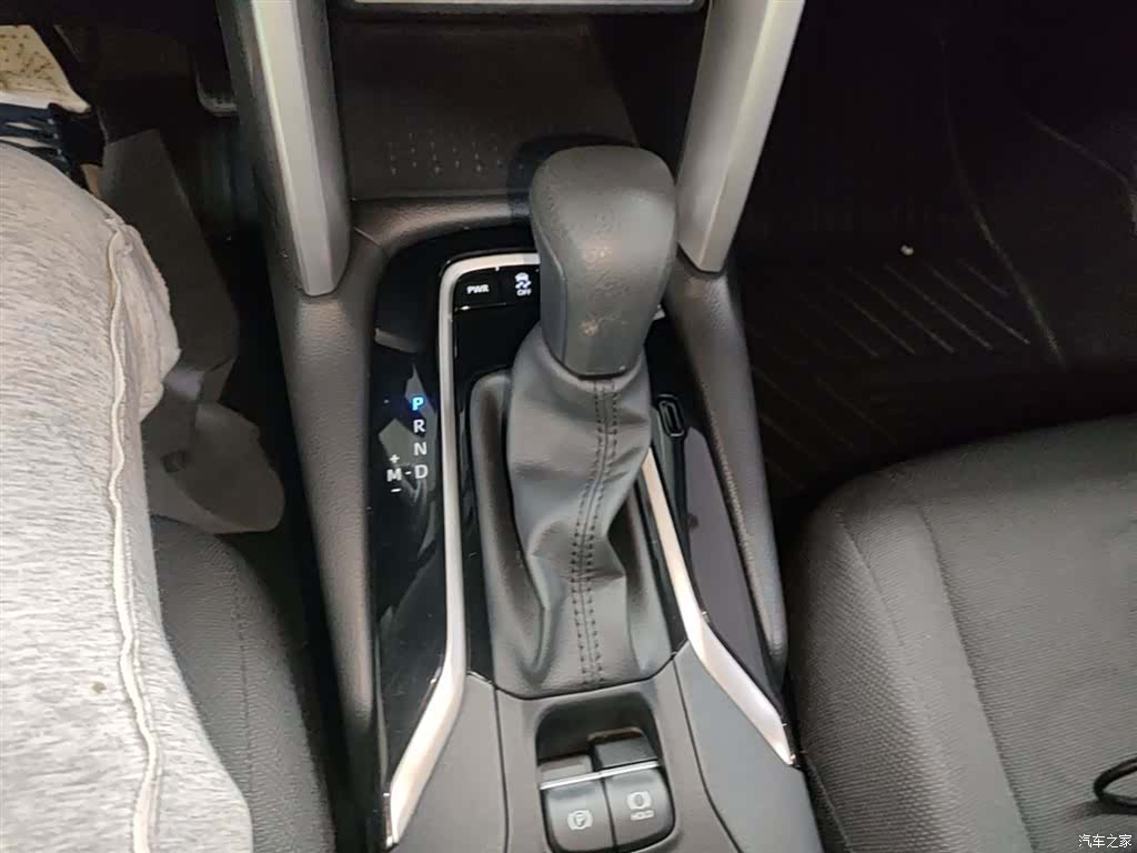 Toyota Frontlander, 2024 14