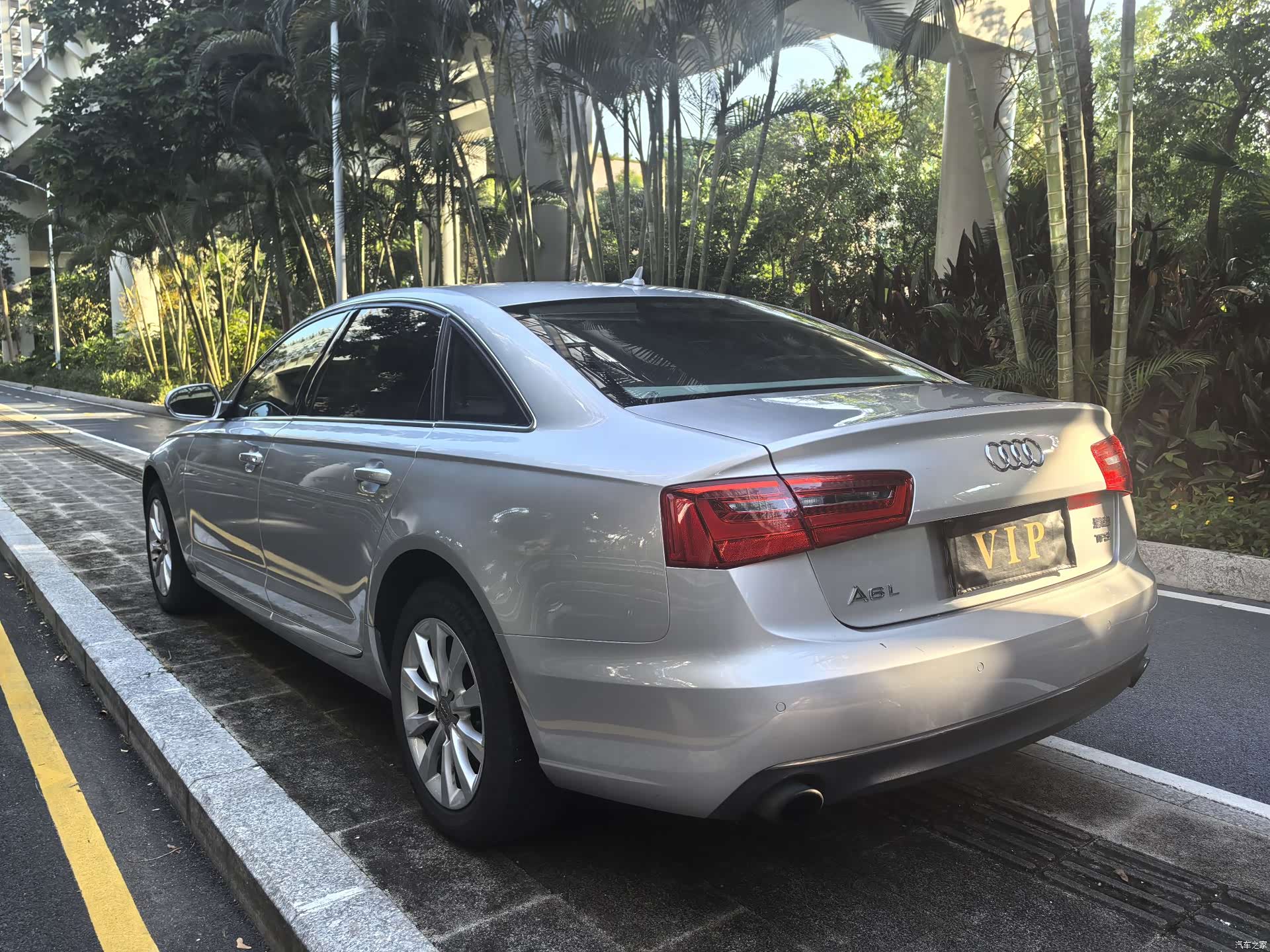 Audi A6L, 2013 8