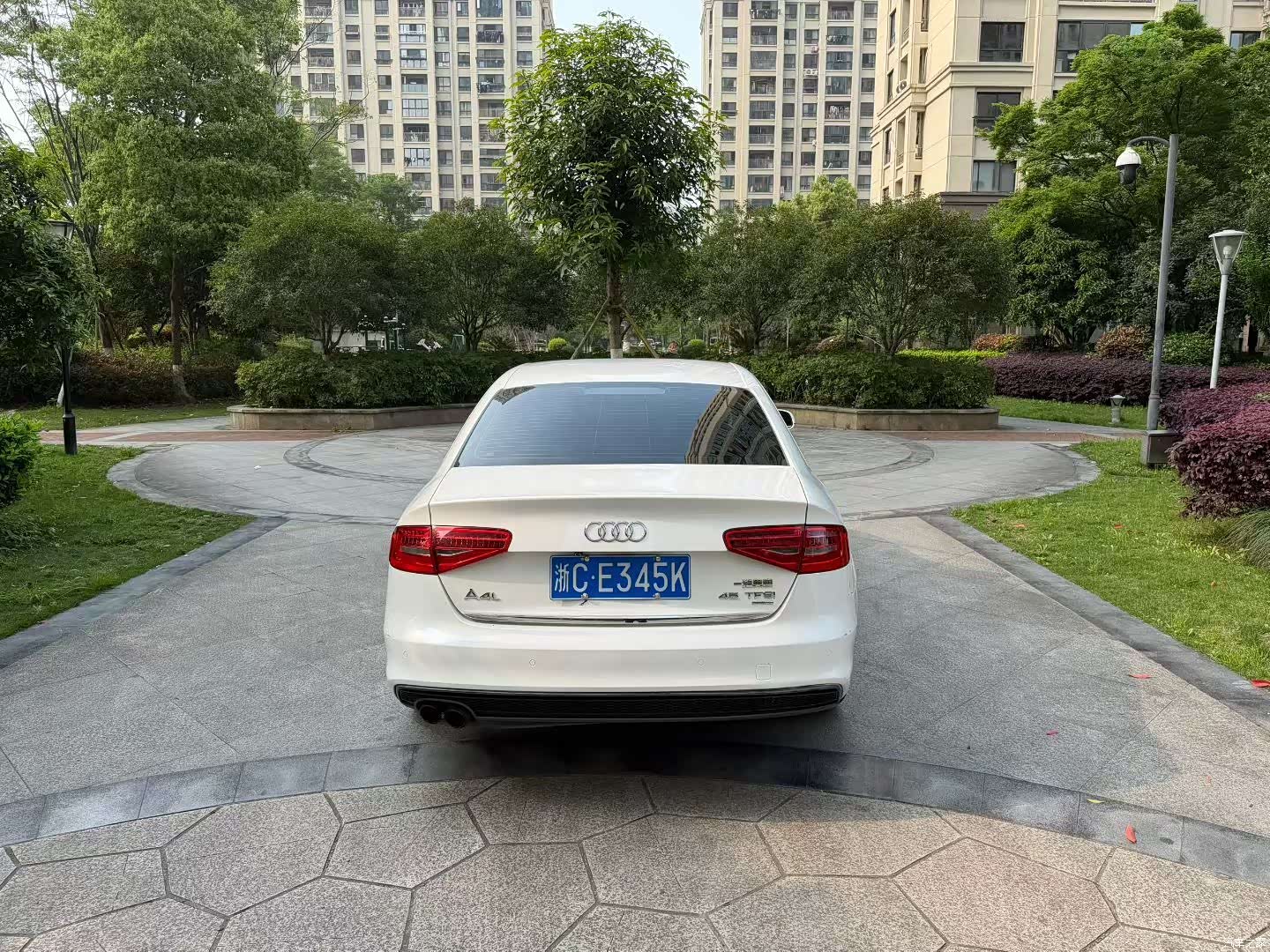 Audi A4L, 2015 8