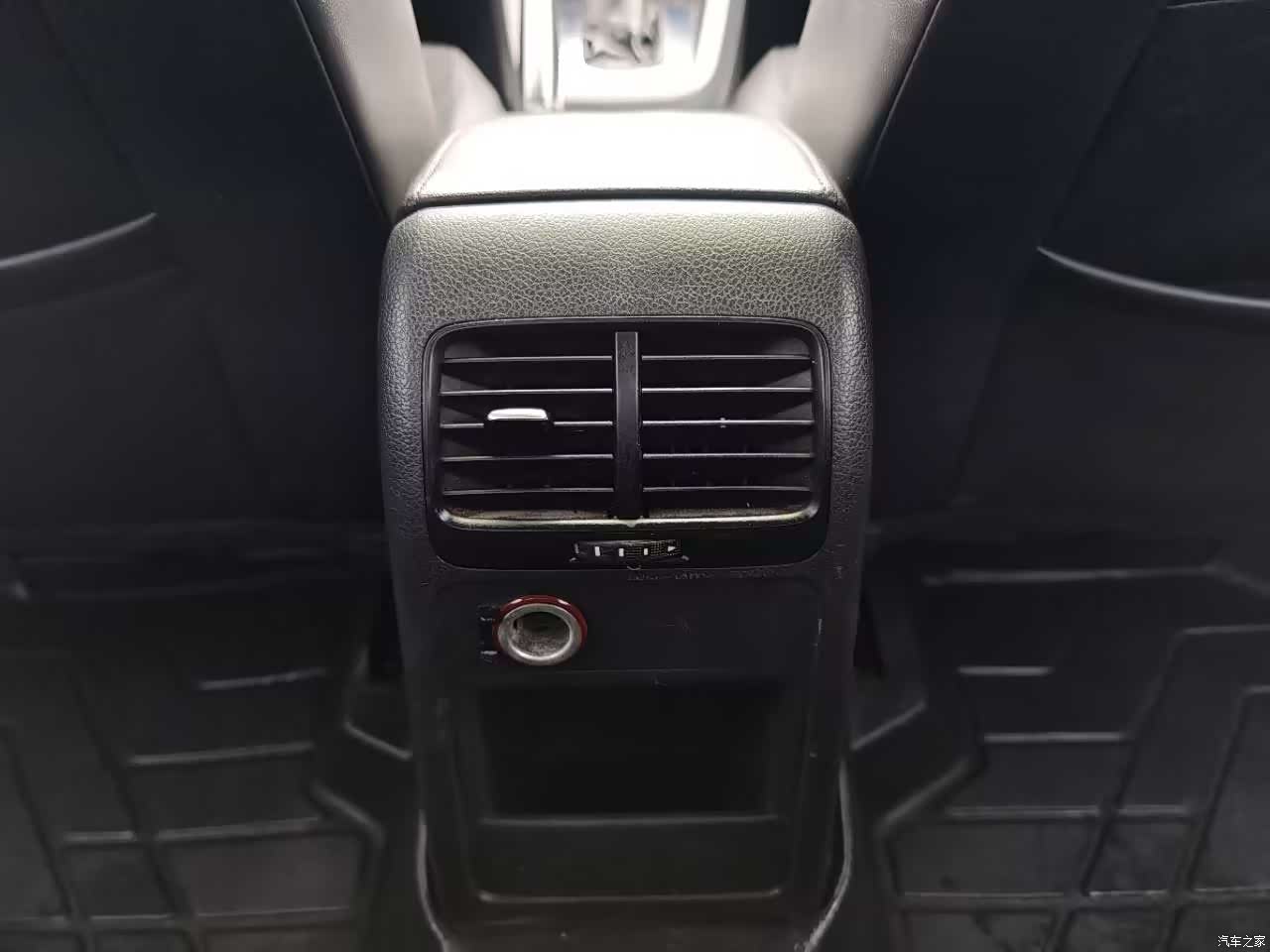 Volkswagen Sagitar, 2014 20