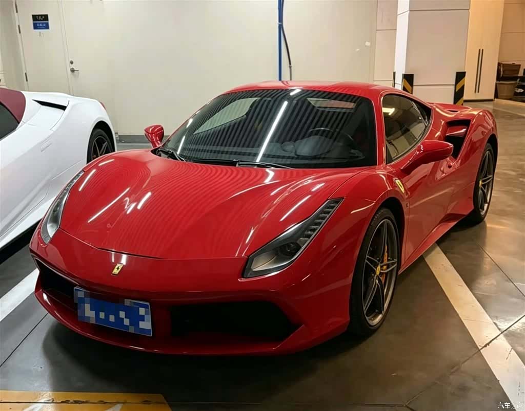 Ferrari 488, 2017 1