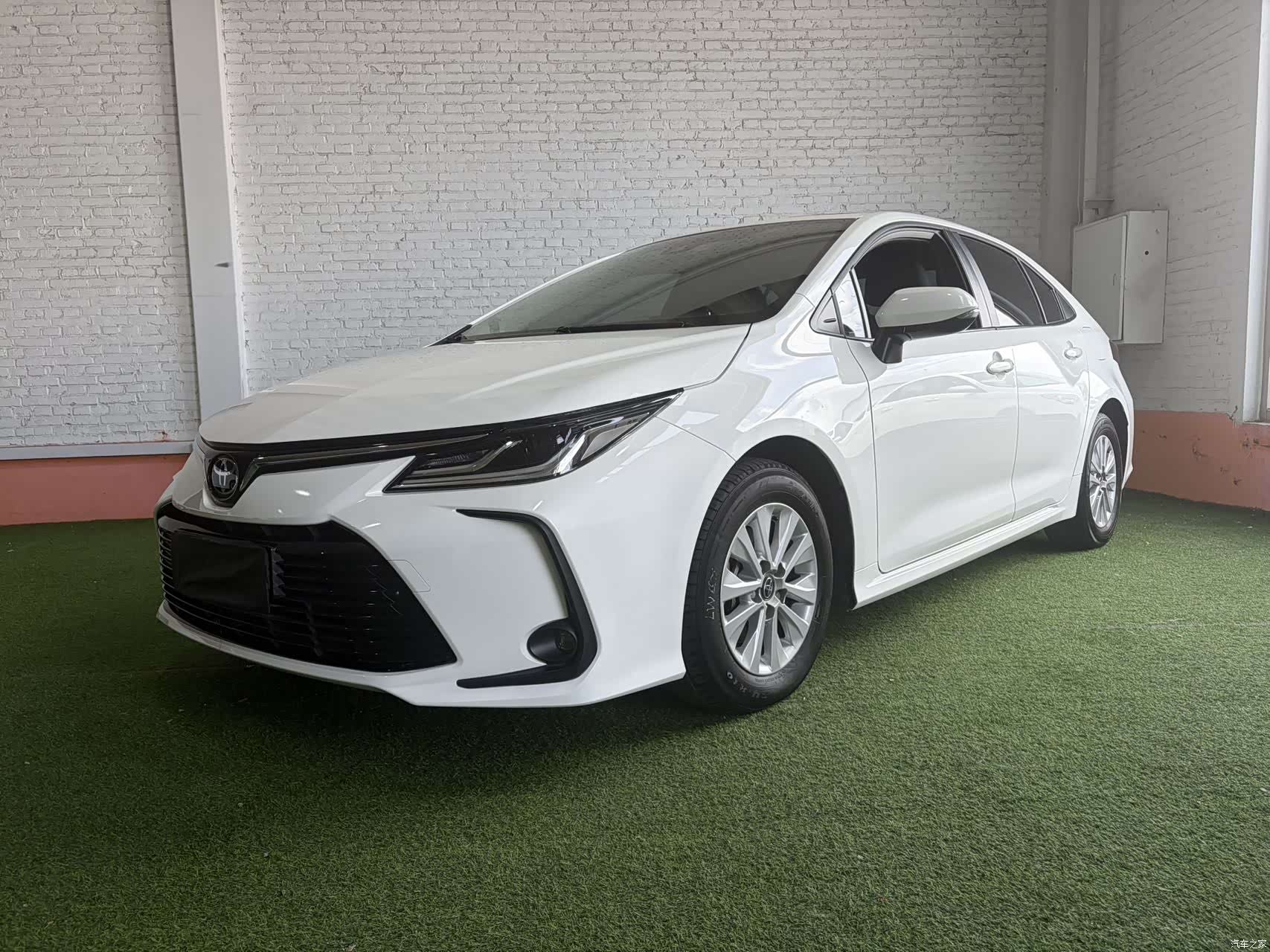 Toyota Corolla, 2023 1