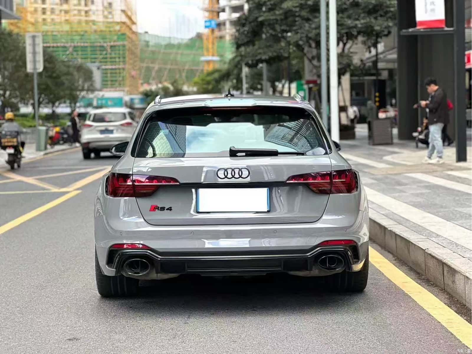 Audi RS4, 2022 2