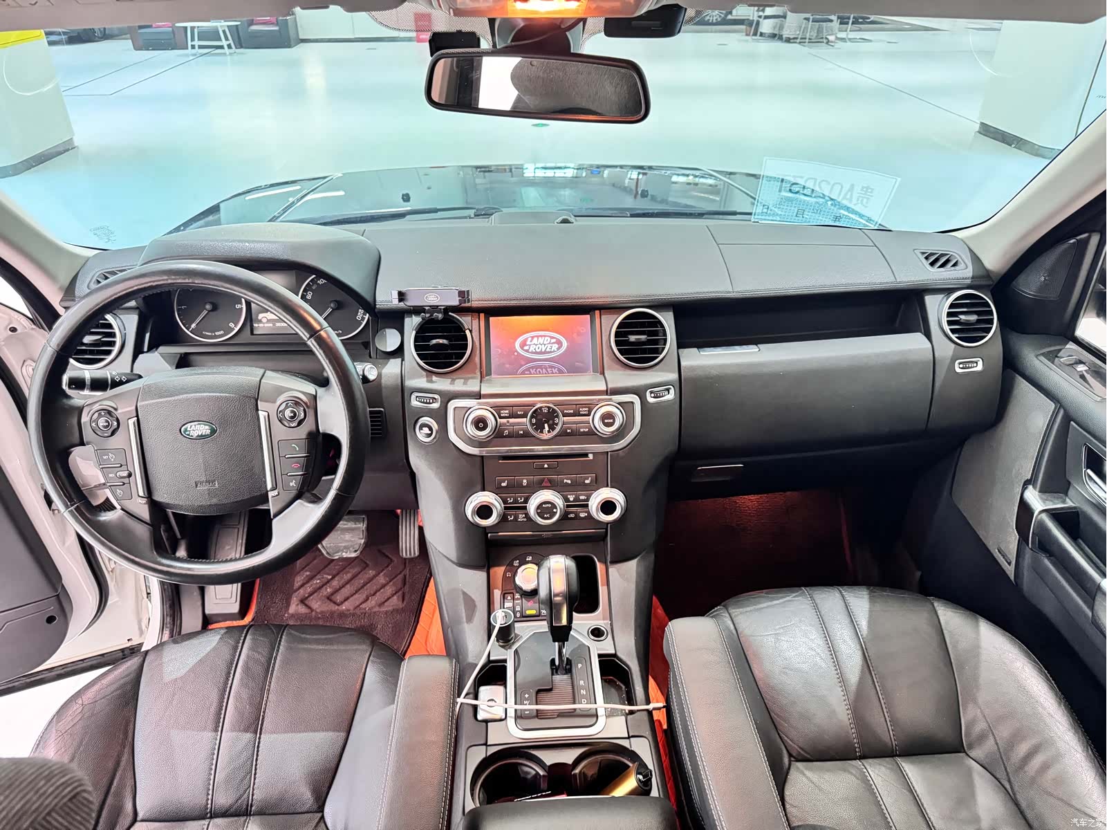 Land Rover Discovery, 2011 все фото