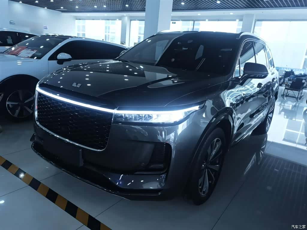 Li Auto ONE