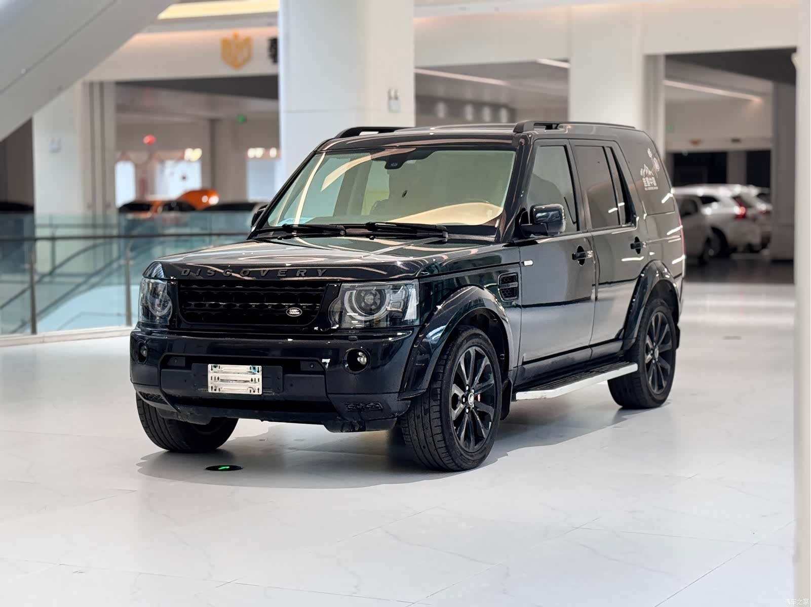 Land Rover Discovery, 2011 1