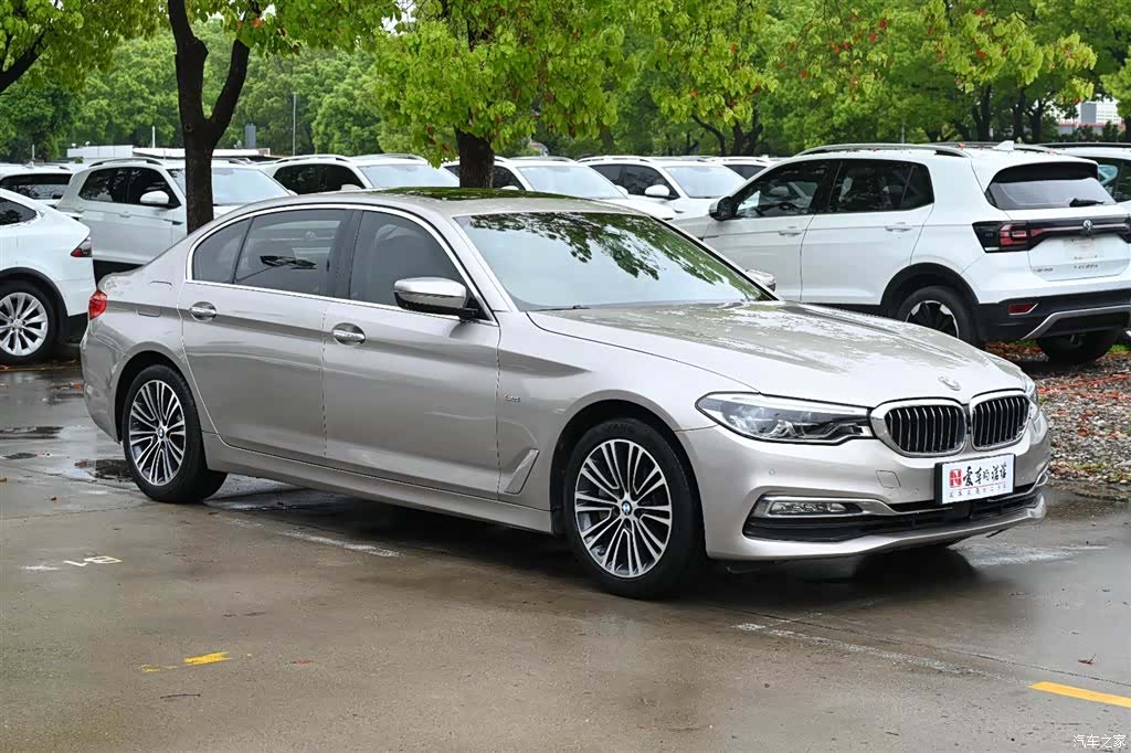 BMW 5 Series, 2018 6