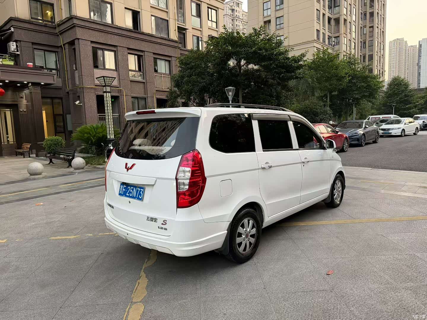 Wuling Hongguang, 2015 9