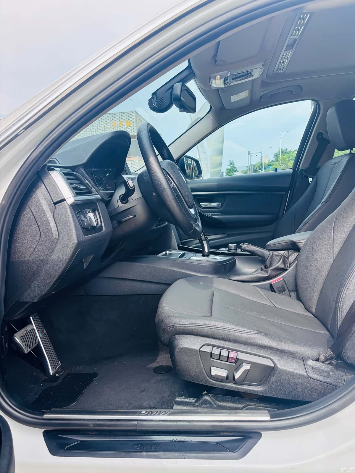 BMW 3 Series, 2017 12