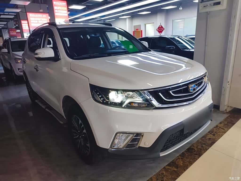 Geely X6, 2017 4