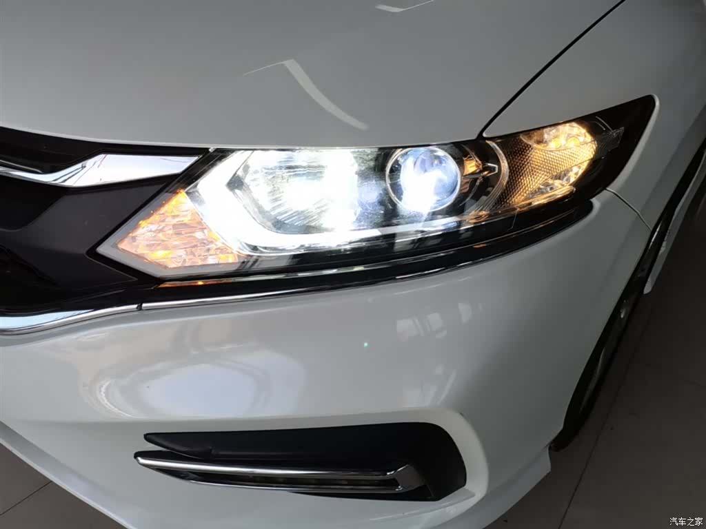 Honda Jade, 2019 24