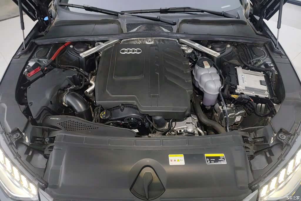 Audi A4L, 2023 10