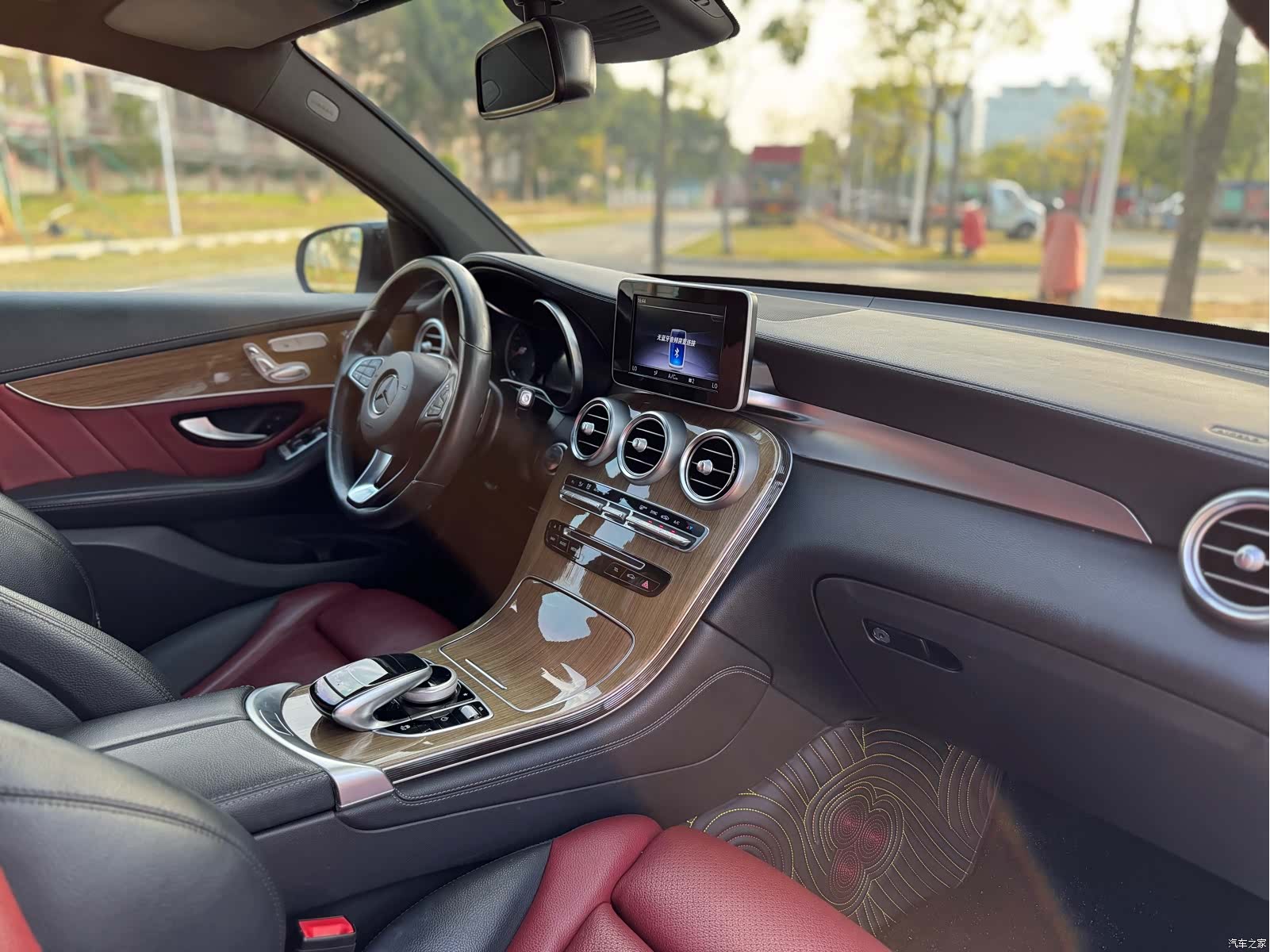 Mercedes-Benz GLC, 2018 14