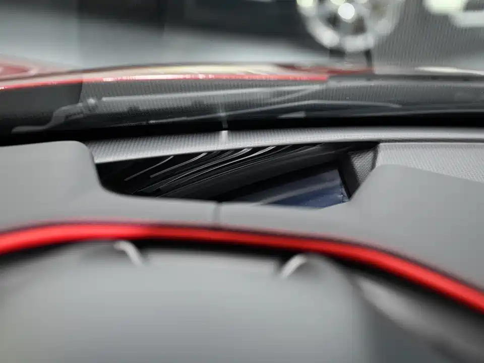 Ferrari 296
