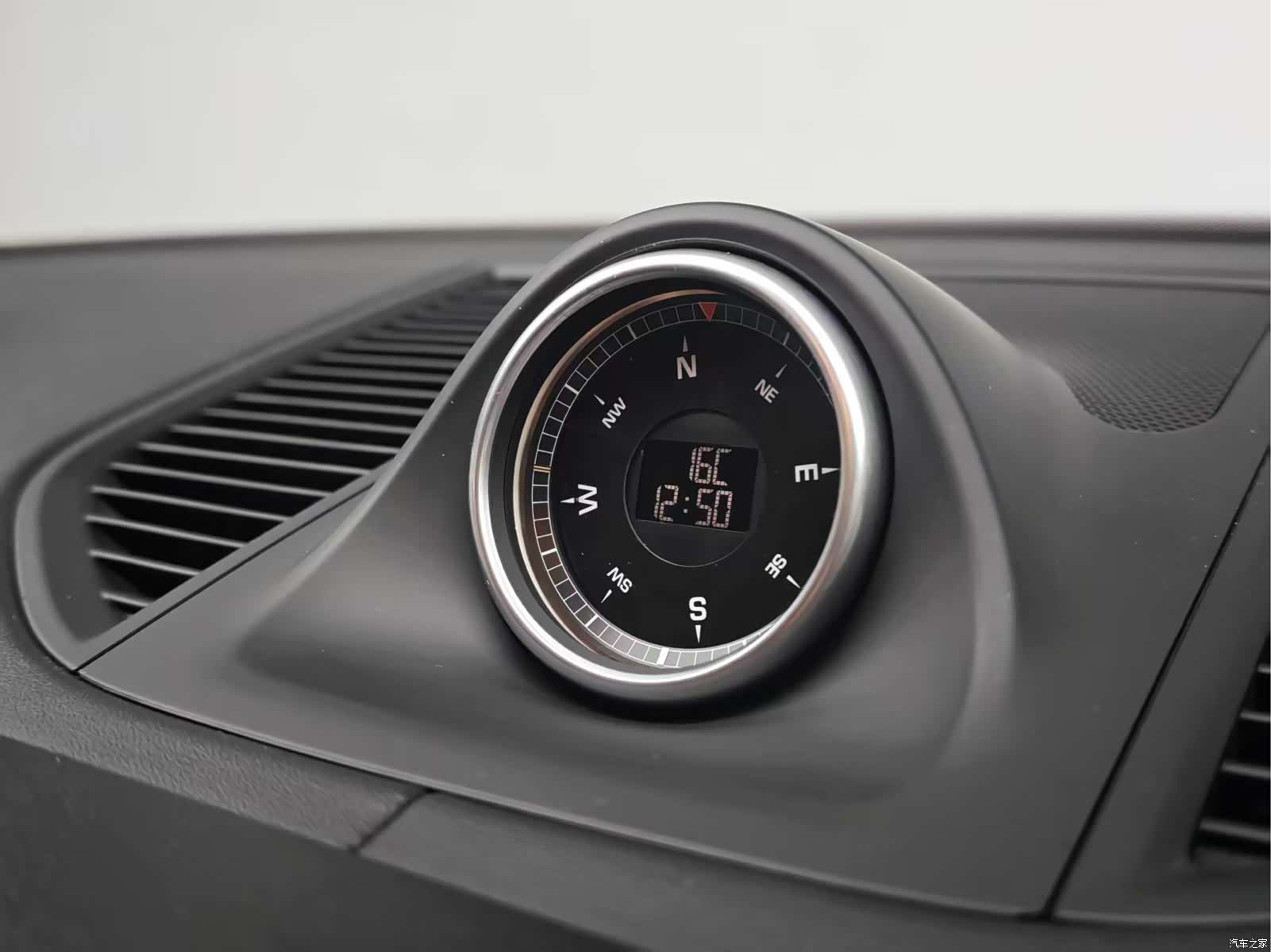 Porsche Macan, 2021 9