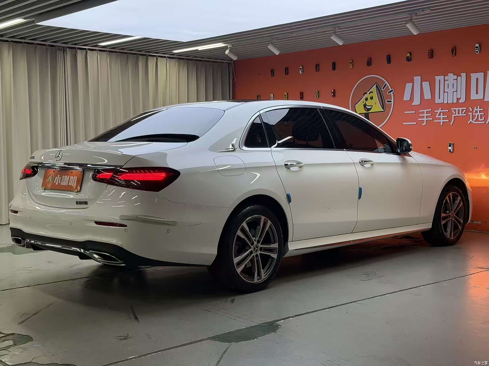 Mercedes-Benz E-Class, 2023 4