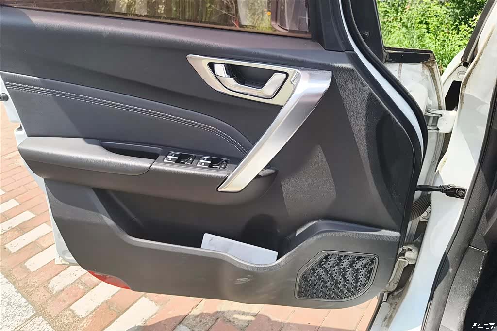 Geely X3, 2020 7