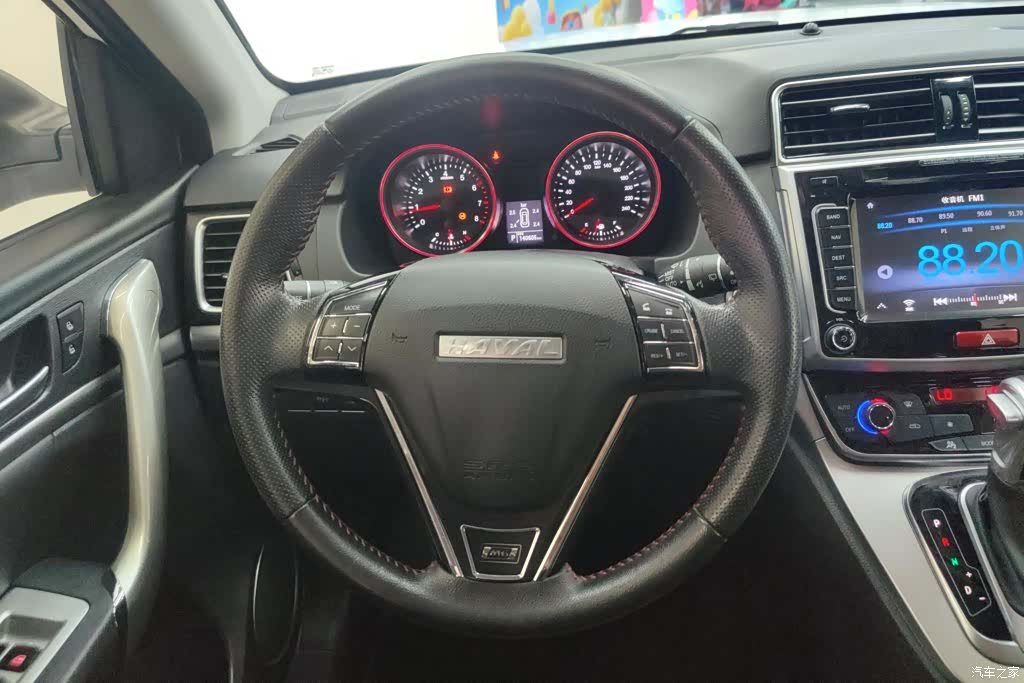 Haval M6, 2017 15