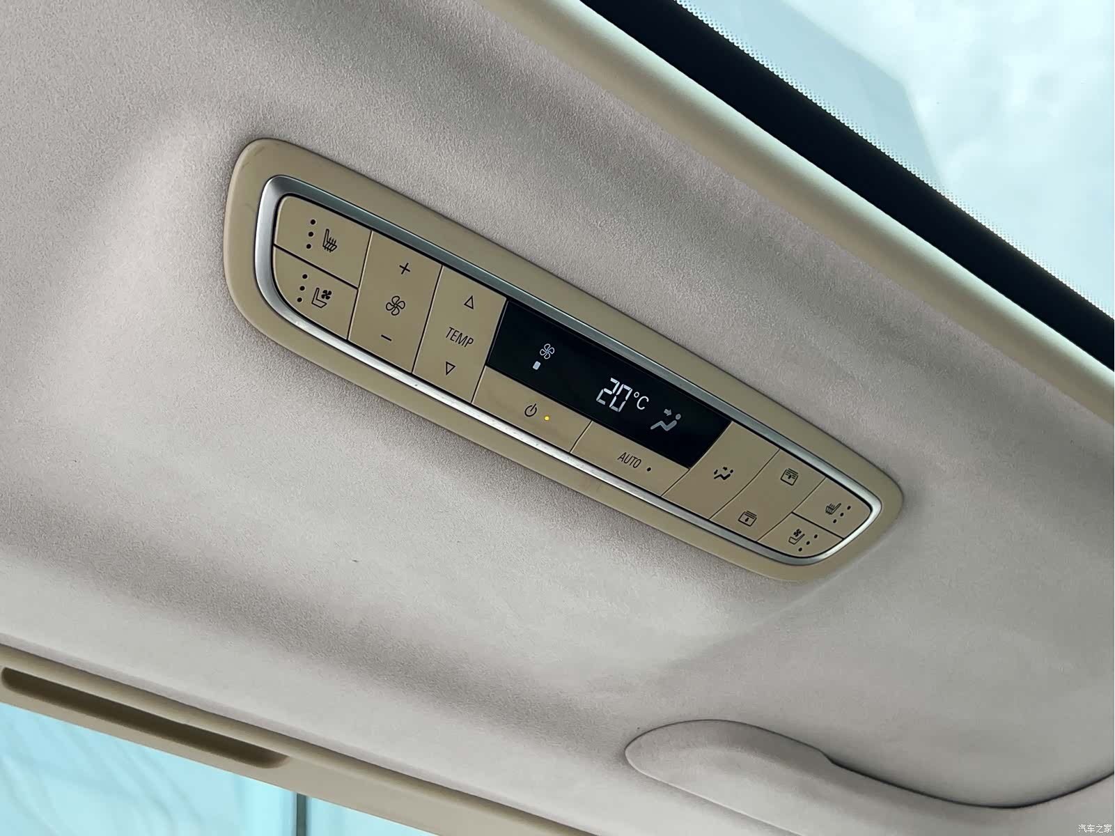 Buick GL8, 2023 23