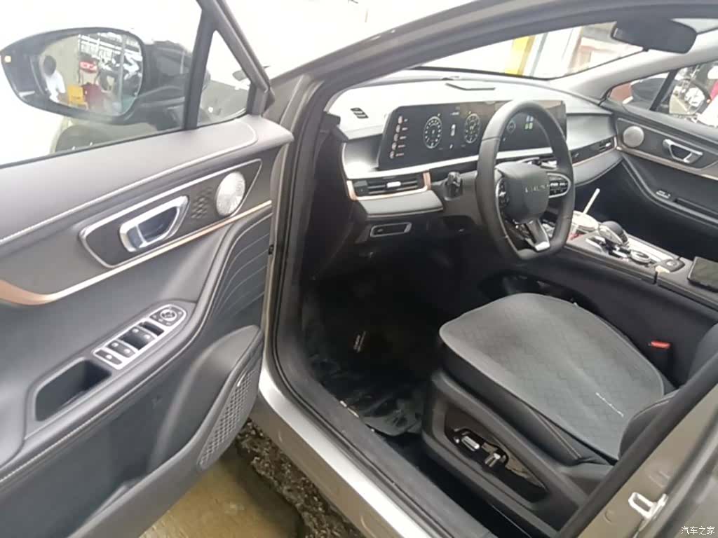 Chery Tiggo 5x, 2026 16