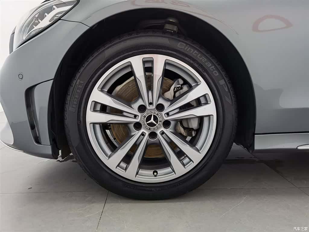 Mercedes-Benz C-Class, 2019 17