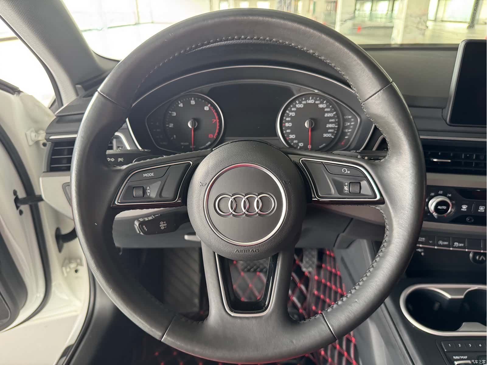 Audi A4L, 2019 10