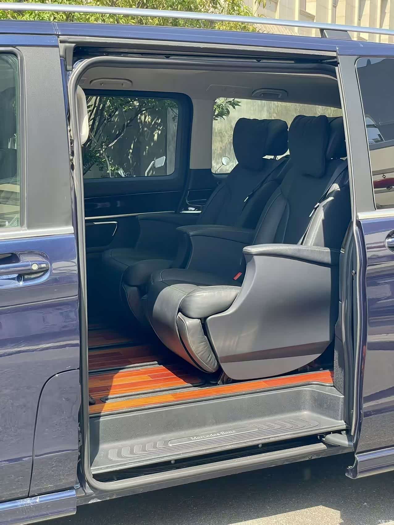 Mercedes-Benz V-Class, 2017 10