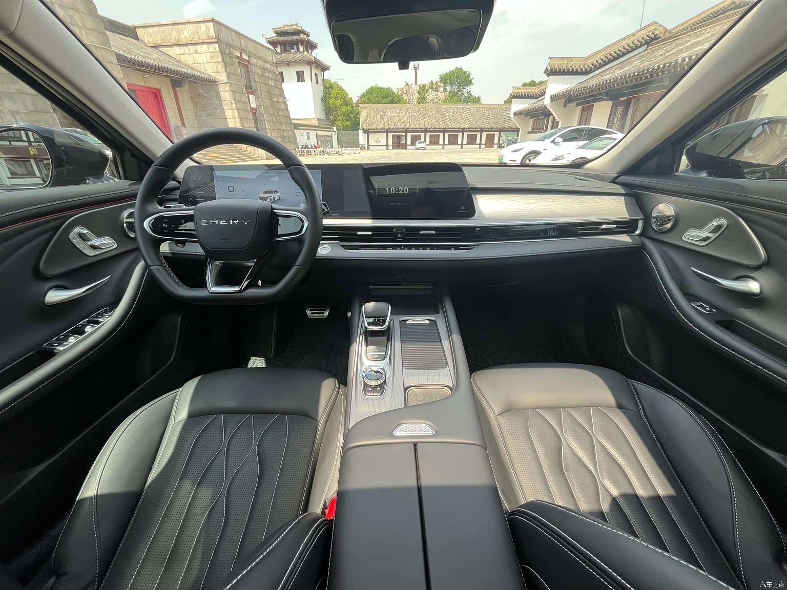 Chery Arrizo 8, 2023 9