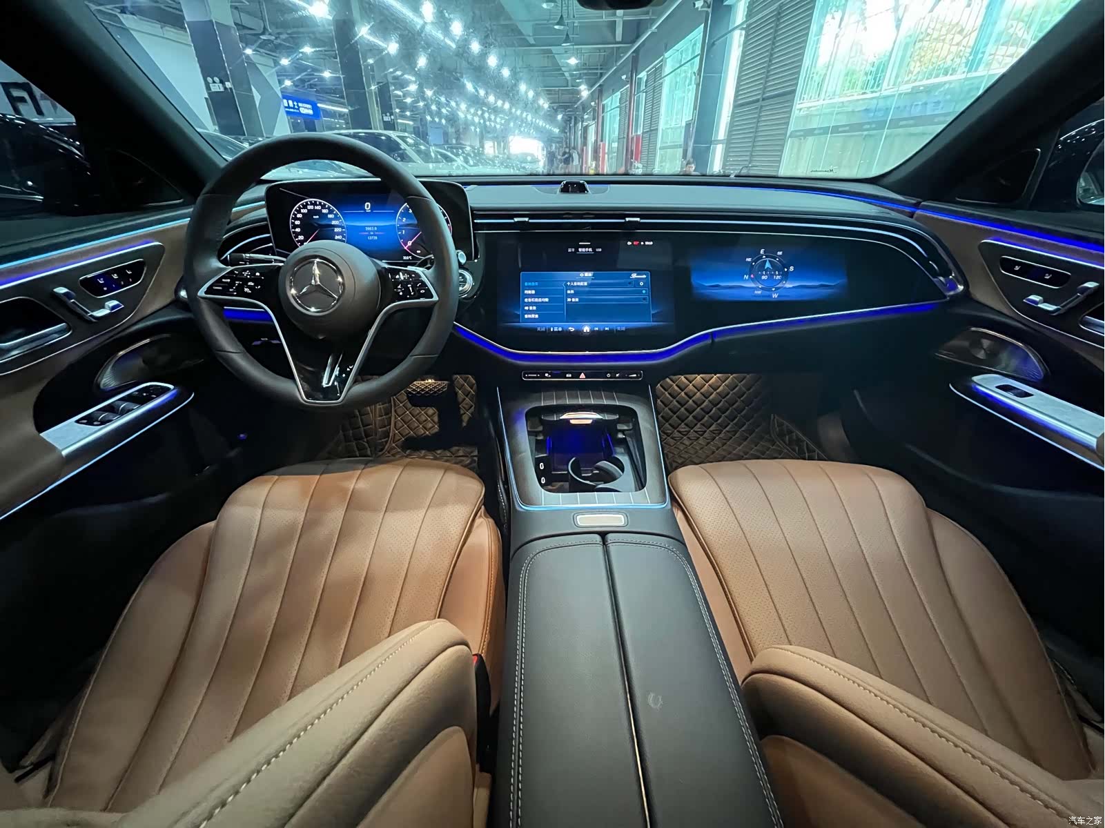 Mercedes-Benz E-Class, 2024 13