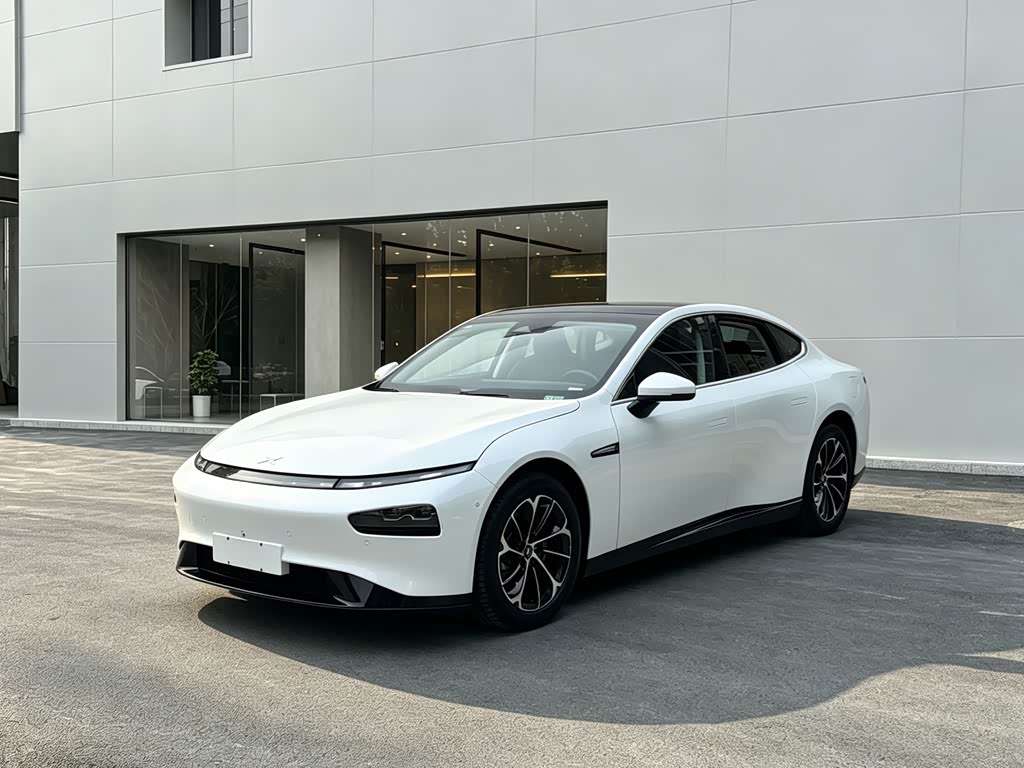 XPENG P7