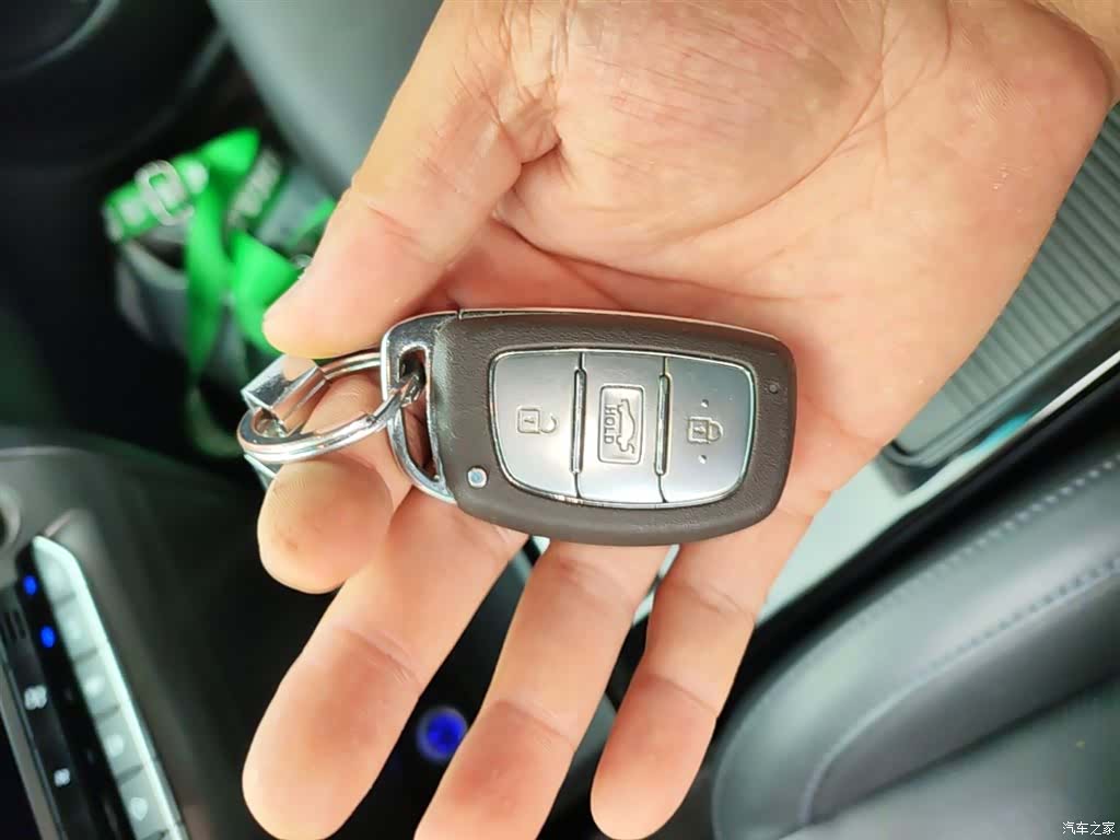 Hyundai GLS, 2018 9