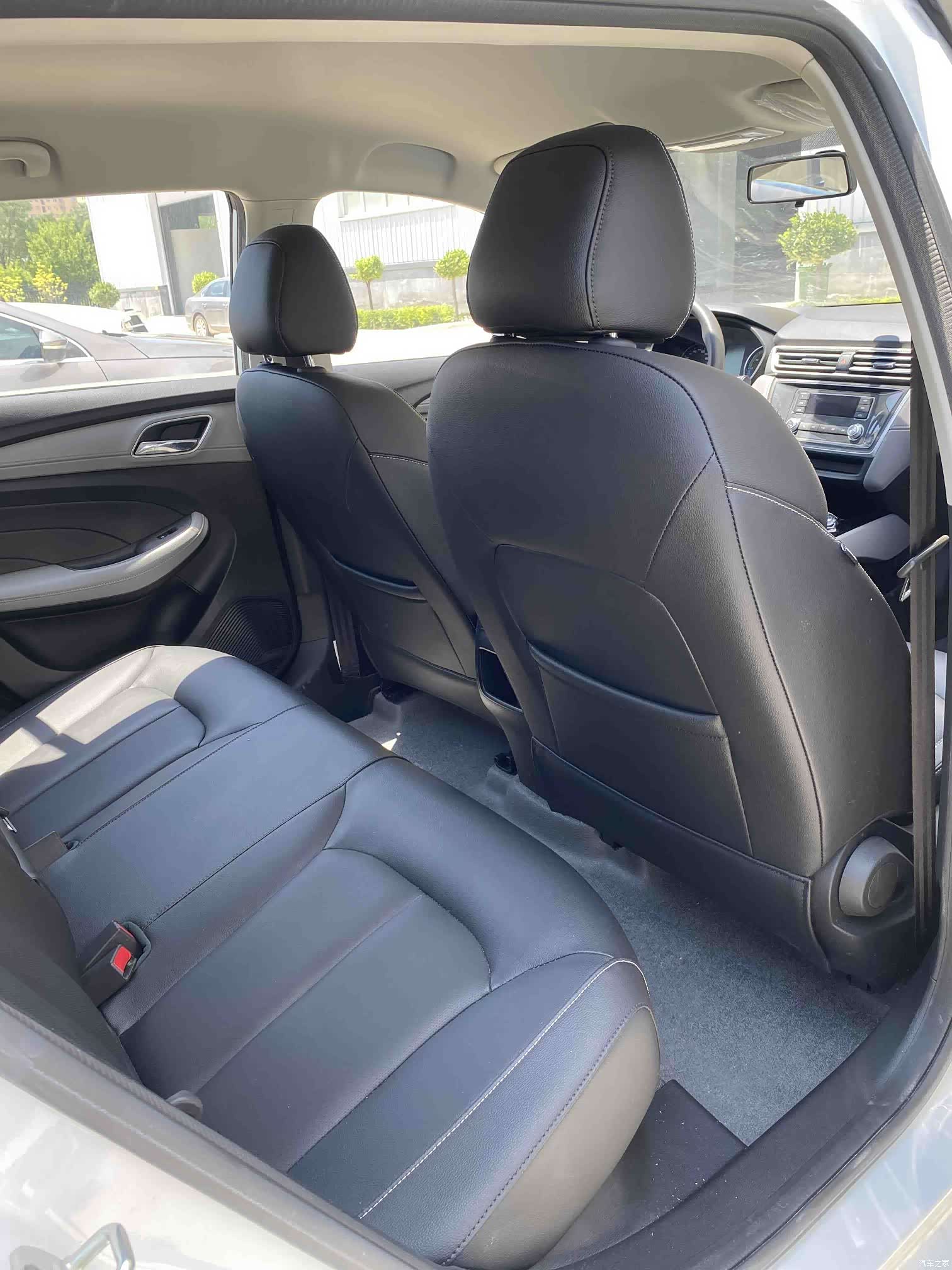 Roewe Ei5, 2018 7