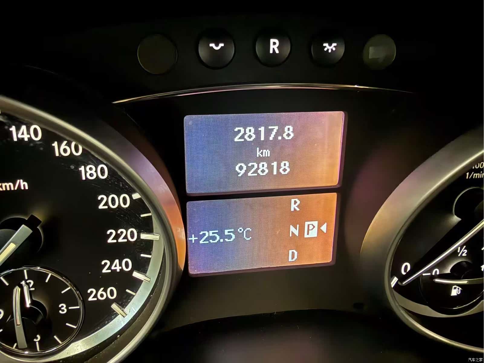 Mercedes-Benz R-Class, 2017 4