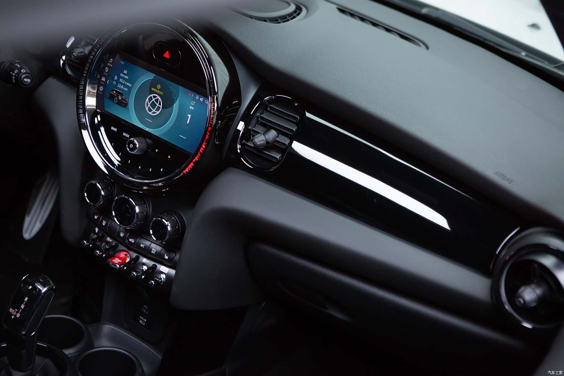 Mini Cooper, 2022 10
