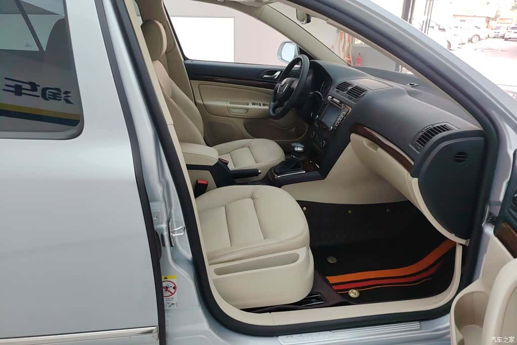 Skoda Octavia, 2013 8