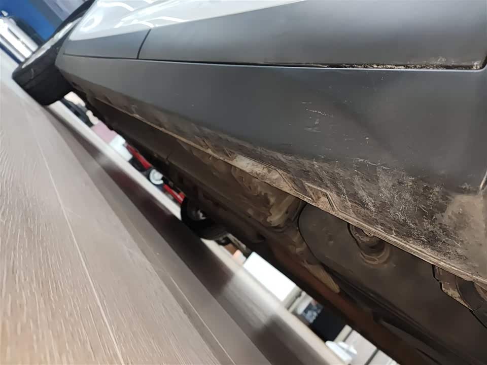 Geely Emgrand GS
