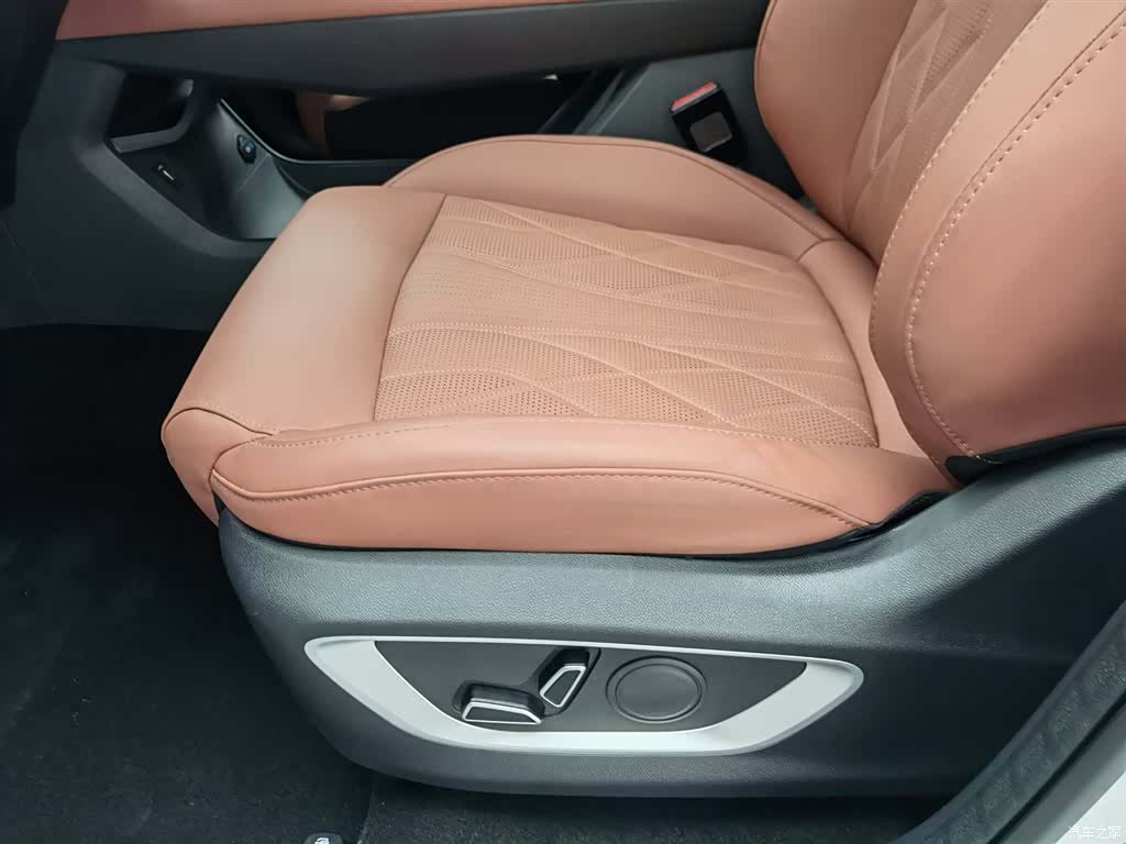 Changan CS75, 2025 20