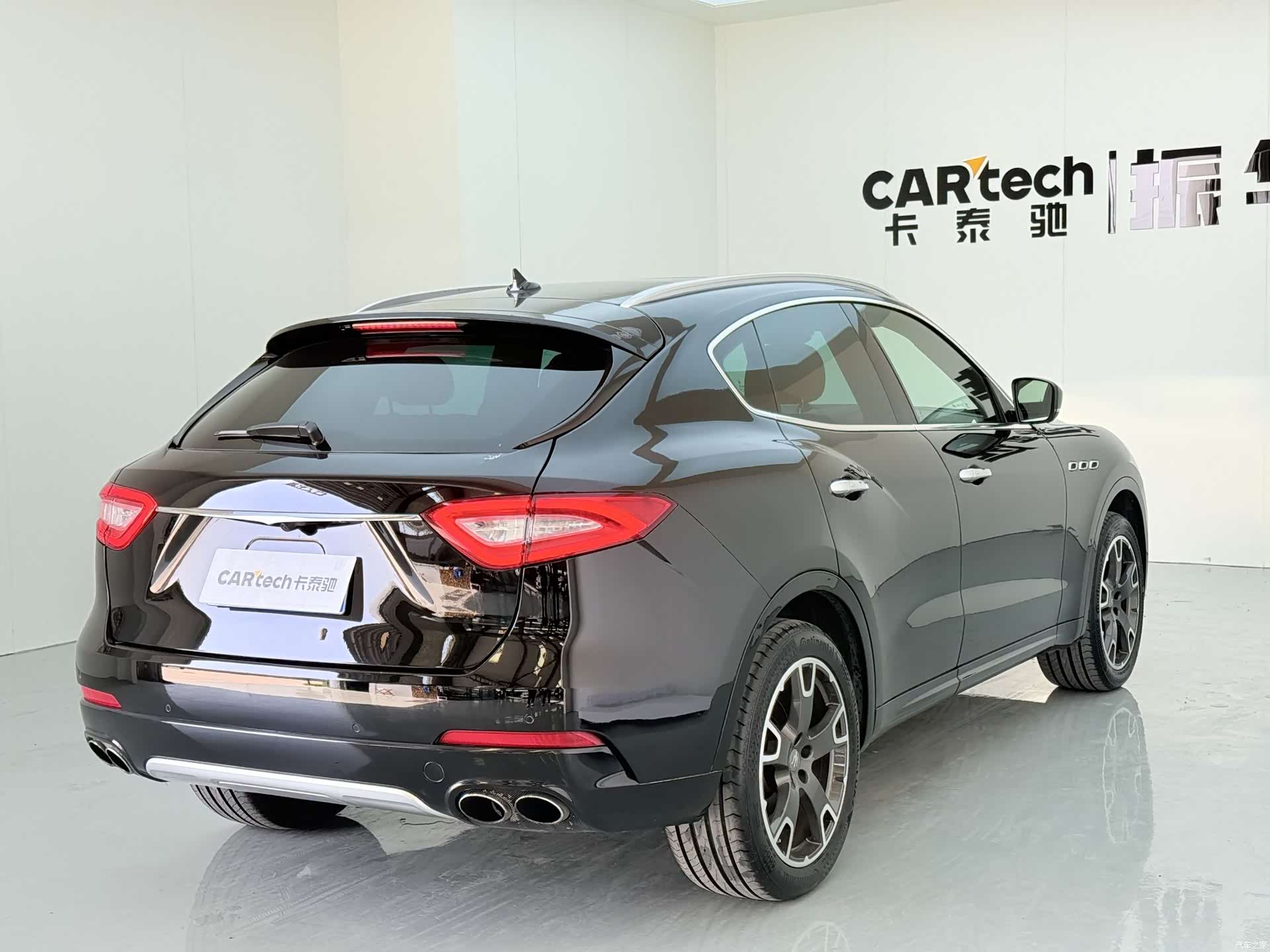 Maserati Levante, 2017 все фото