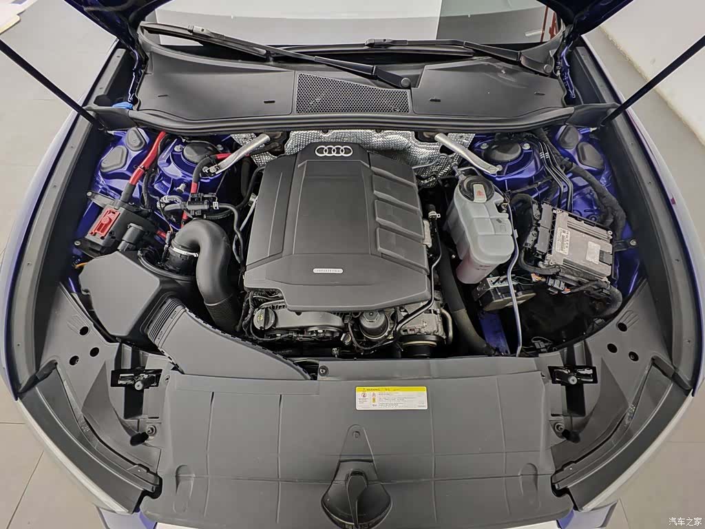 Audi A6L, 2019 6