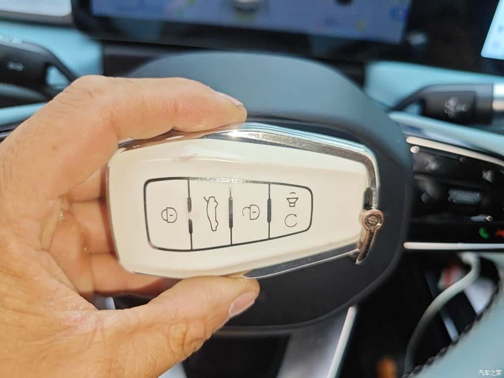 Geely E, 2024 12