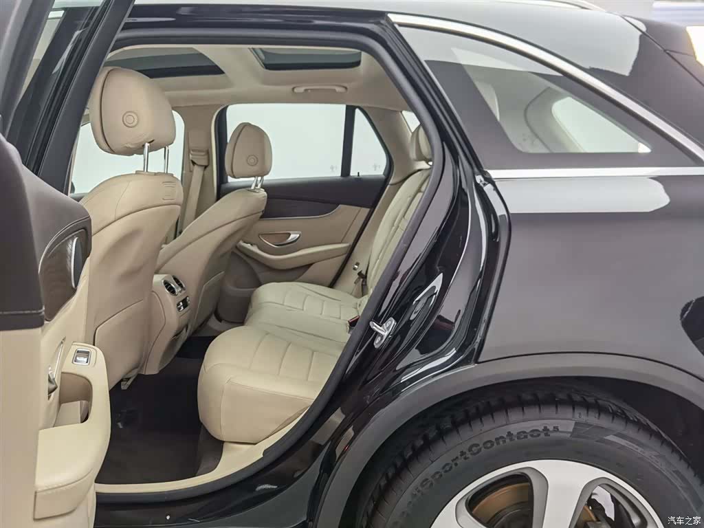 Mercedes-Benz GLC, 2017 15