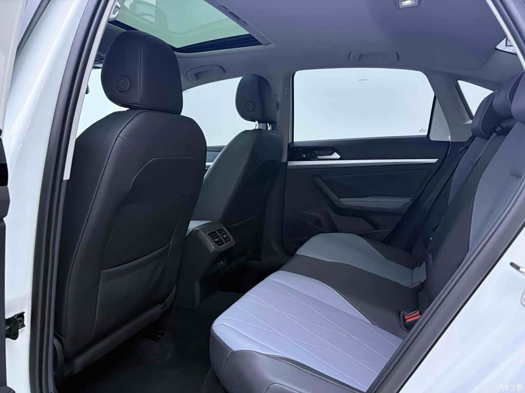 Volkswagen Lavida, 2025 20