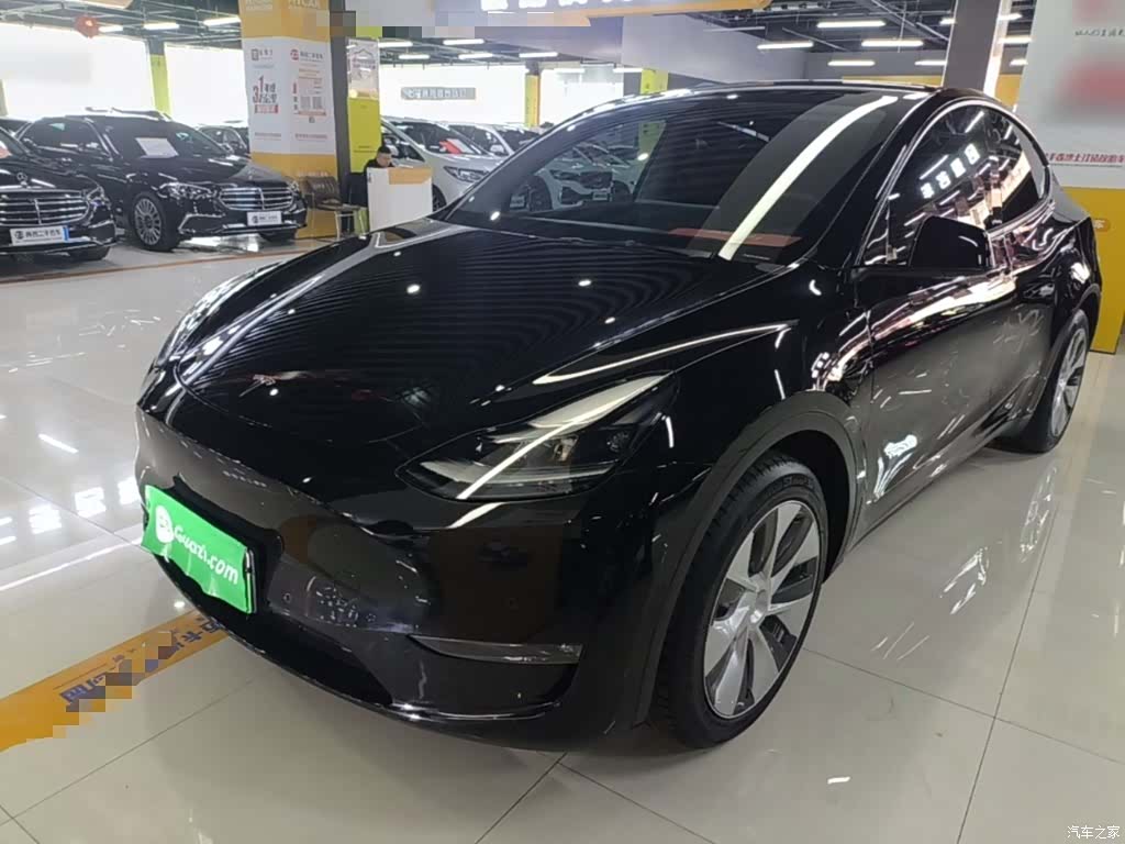 Tesla Model Y, 2021 1