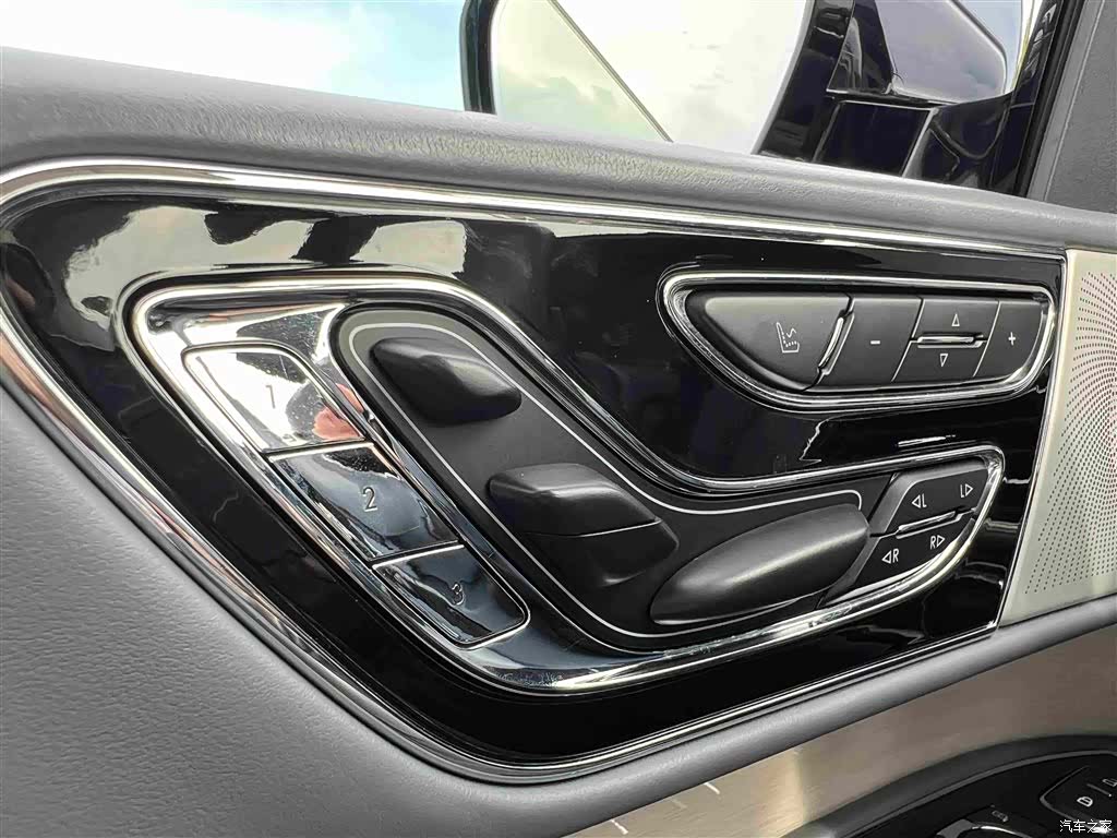 Lincoln Navigator, 2019 32