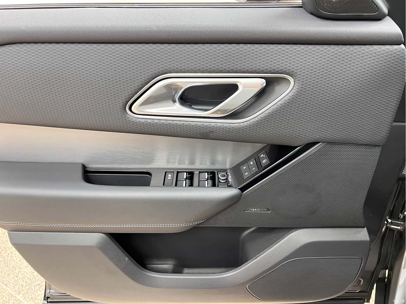 Land Rover Range Rover, 2018 18