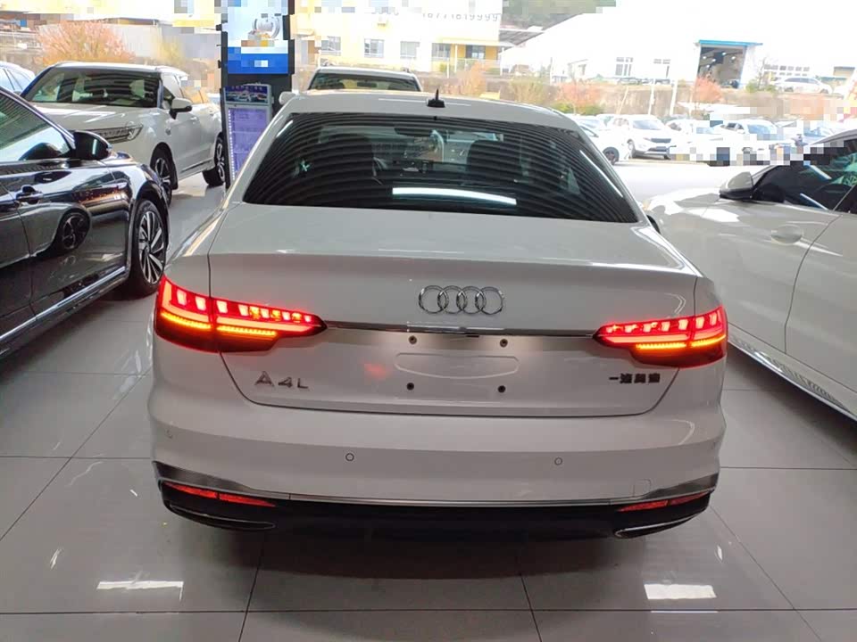 Audi A4L