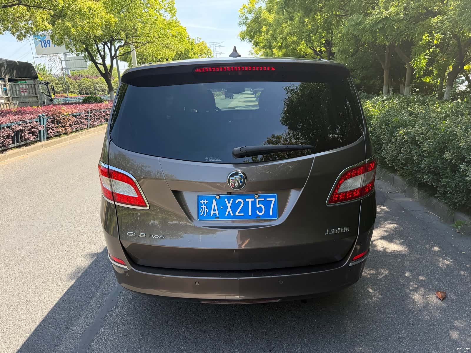 Buick GL8, 2013 7